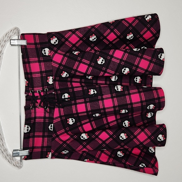 Hot Topic Monster High  Uniform GothicSkull Skirt - Picture 5 of 8